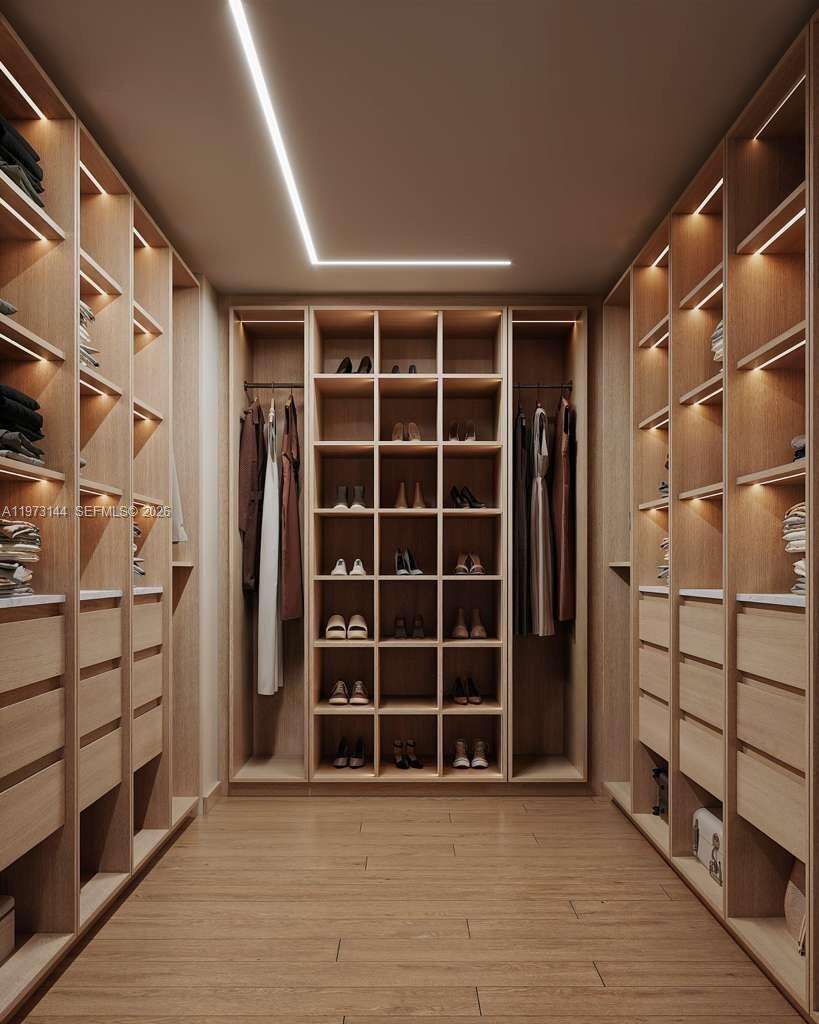 72 Shore Dr W, Miami, FL 33133 | Picture 20