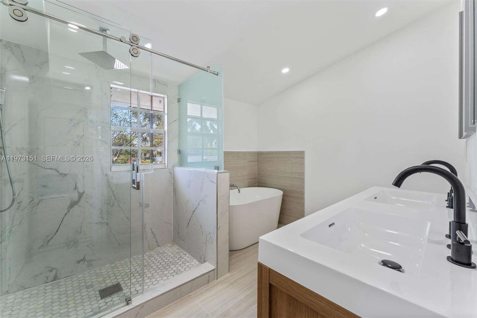 2548 Tortugas Ln, Fort Lauderdale, FL 33312 | Picture 17