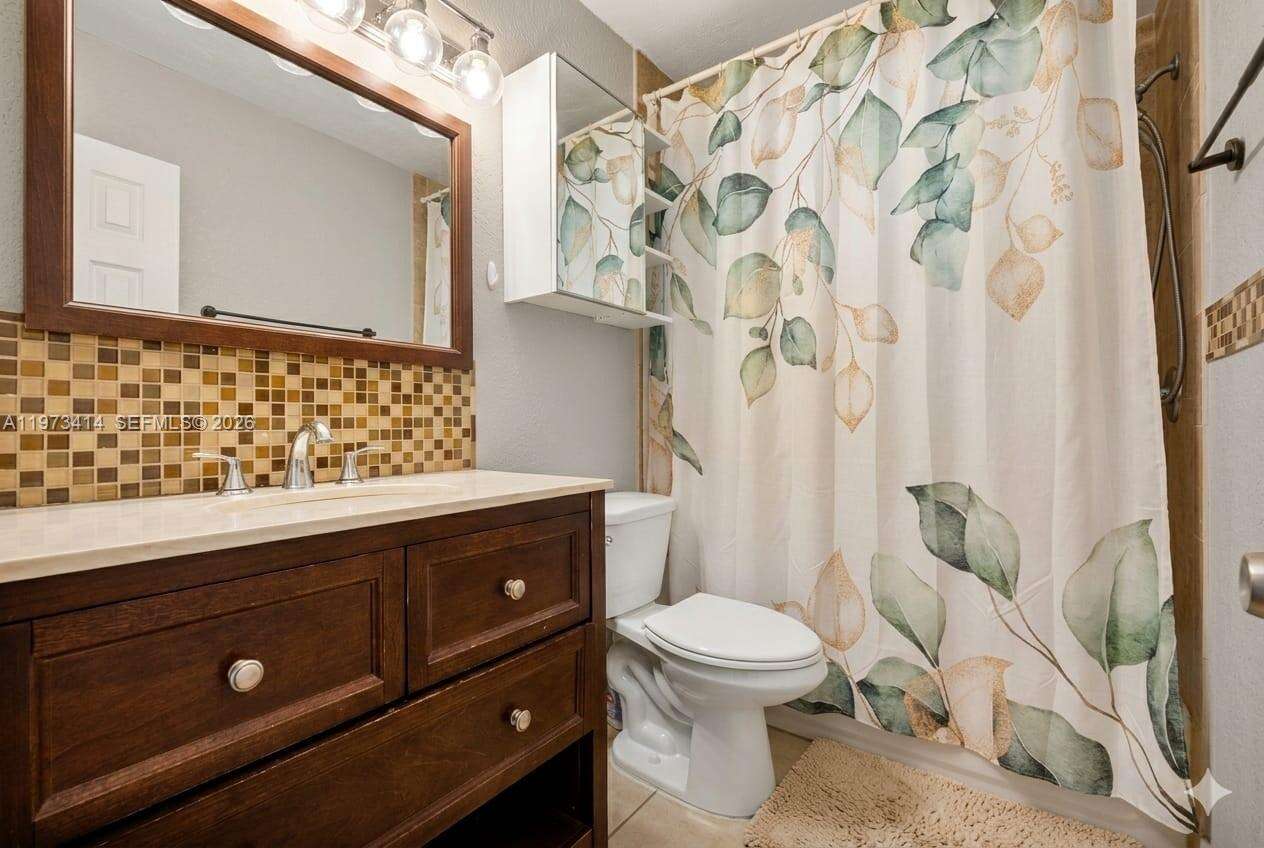 3410 72nd Ter, Hollywood, FL 33024 - For Sale photo 43