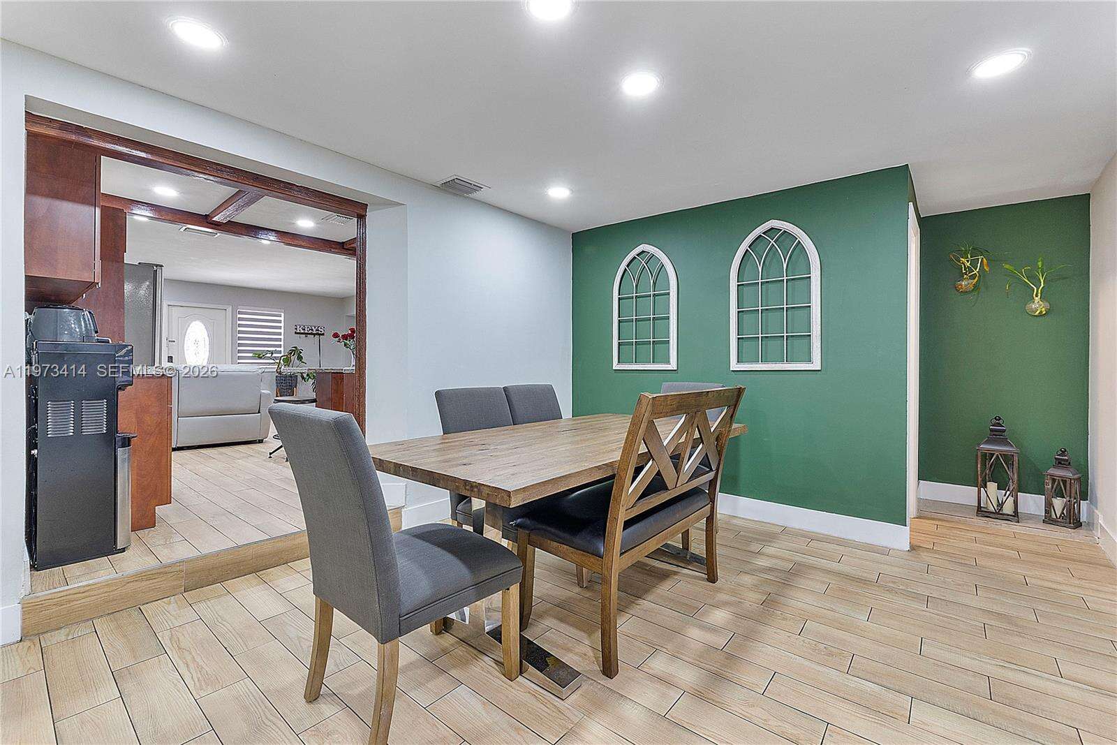 3410 72nd Ter, Hollywood, FL 33024 - For Sale photo 7