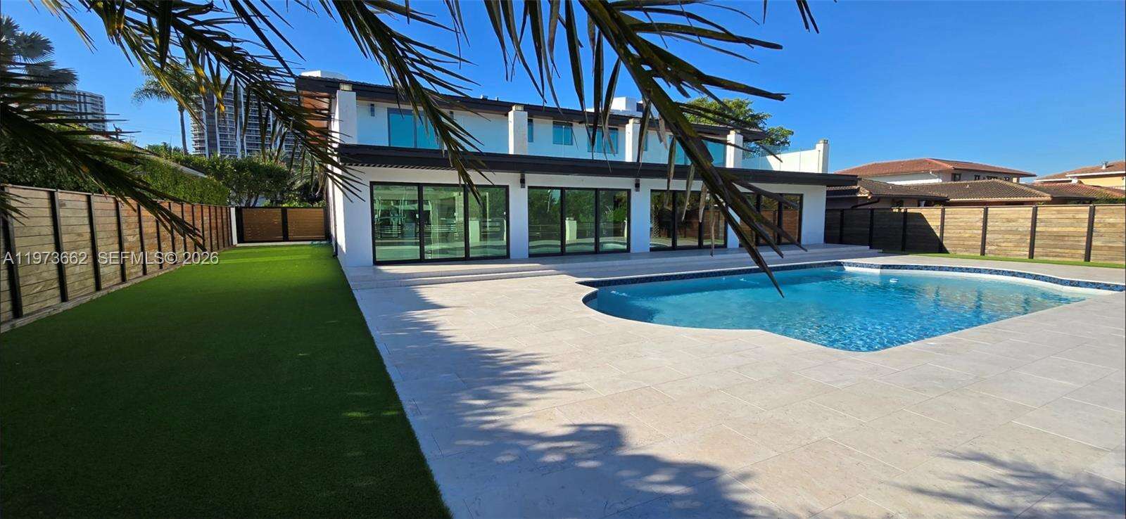 406 Holiday Dr, Hallandale Beach, FL 33009 | Picture 24