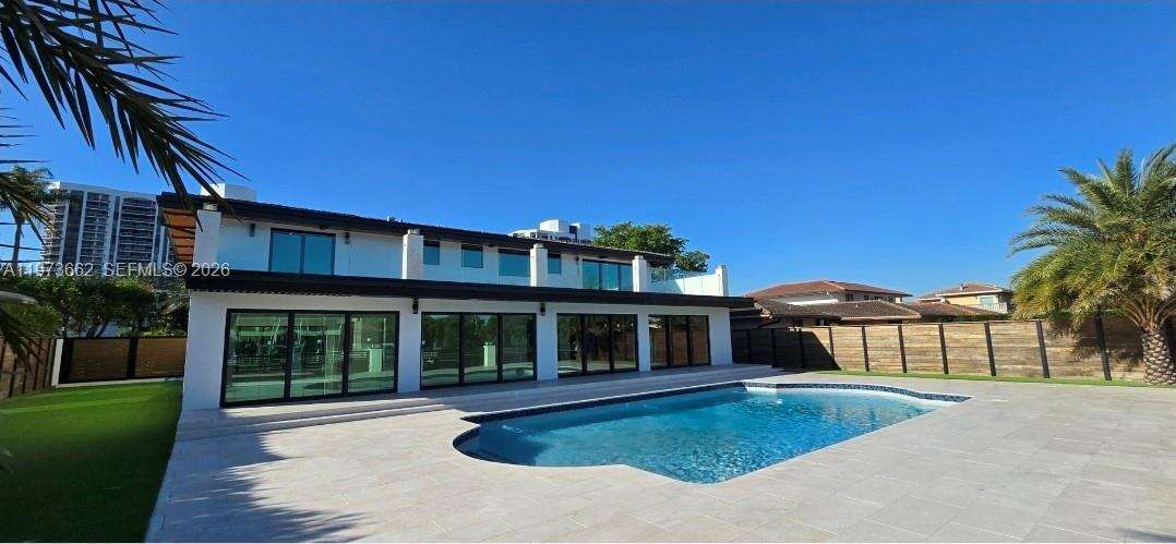 406 Holiday Dr, Hallandale Beach, FL 33009 | Picture 28