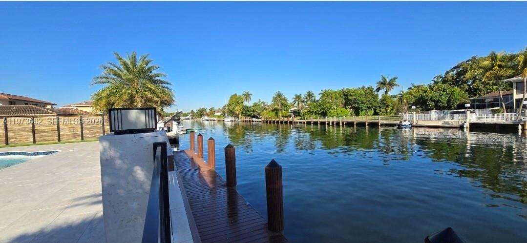 406 Holiday Dr, Hallandale Beach, FL 33009 | Picture 33