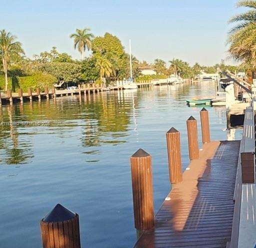 406 Holiday Dr, Hallandale Beach, FL 33009 | Picture 42