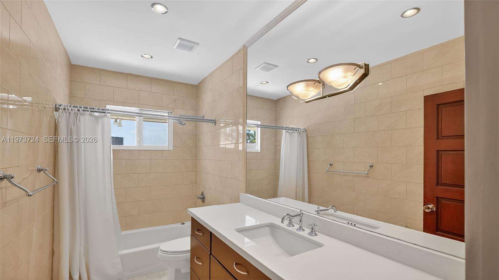 3226 168th St, North Miami Beach, FL 33160 | Picture 25