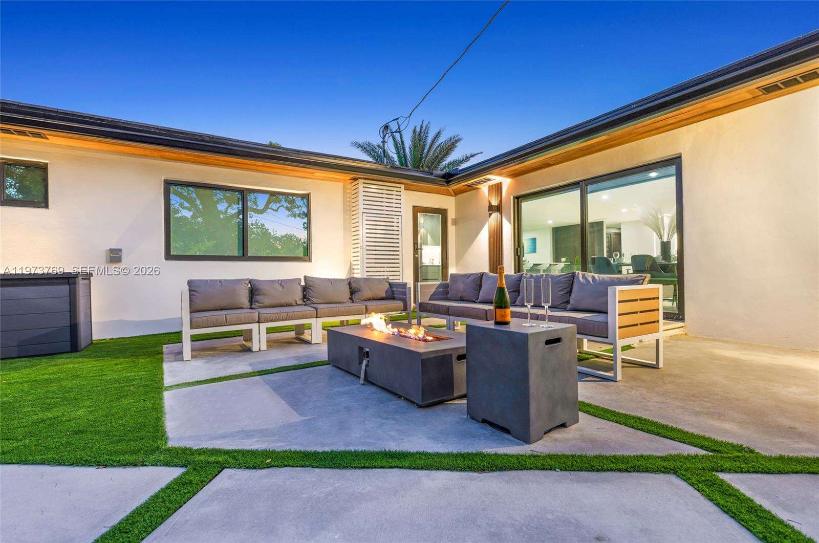 2100 9th Ave, Miami, FL 33129 | Picture 13