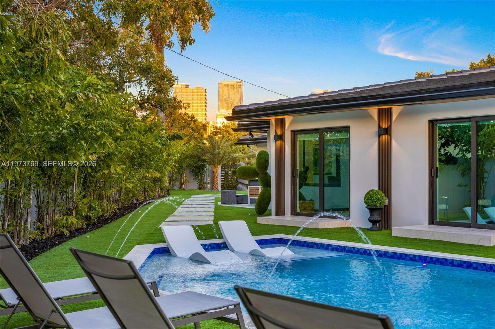 2100 9th Ave, Miami, FL 33129 | Picture 17