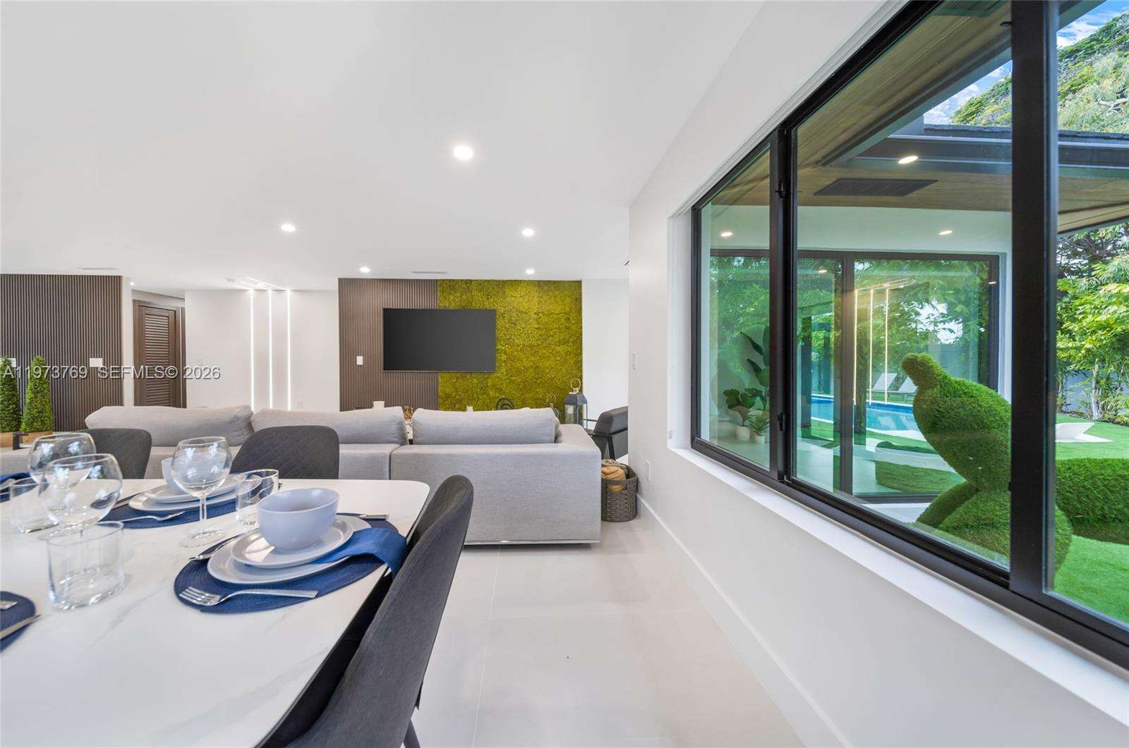 2100 9th Ave, Miami, FL 33129 | Picture 36