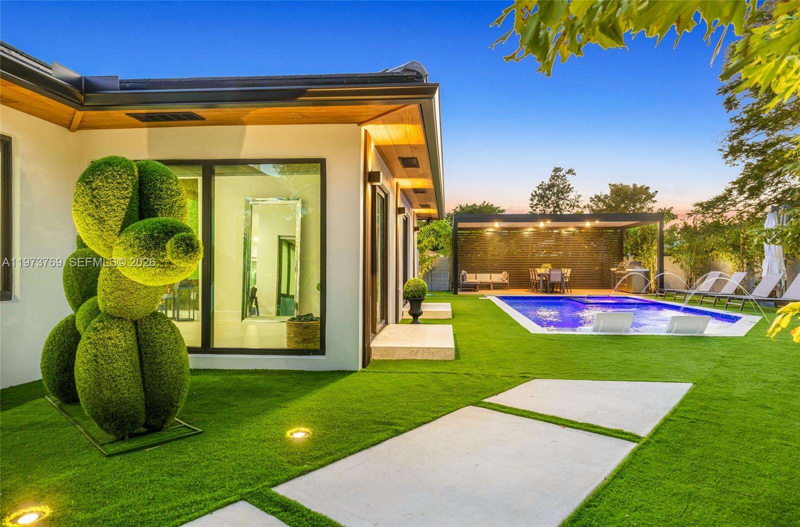 2100 9th Ave, Miami, FL 33129 | Picture 5