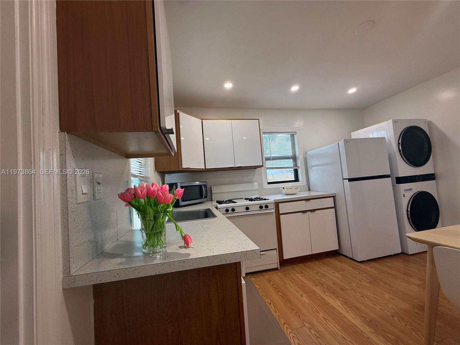 2330 Scott St, Hollywood, FL 33020 | Picture 6