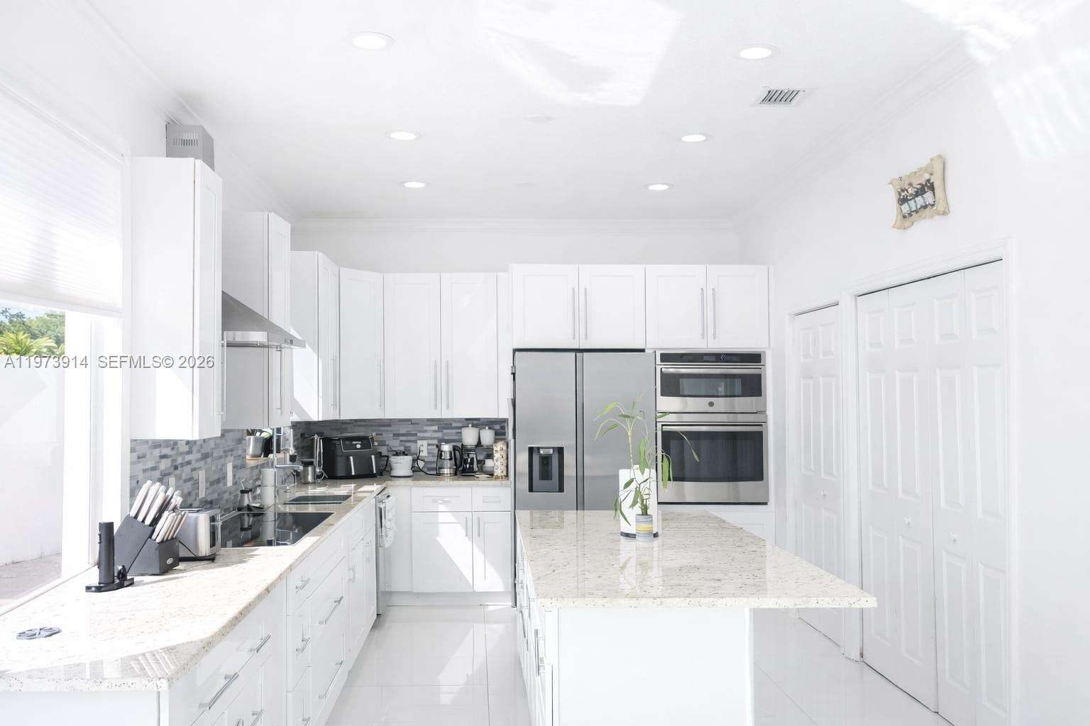 2150 100th Ave, Pembroke Pines, FL 33024 - For Sale photo 11