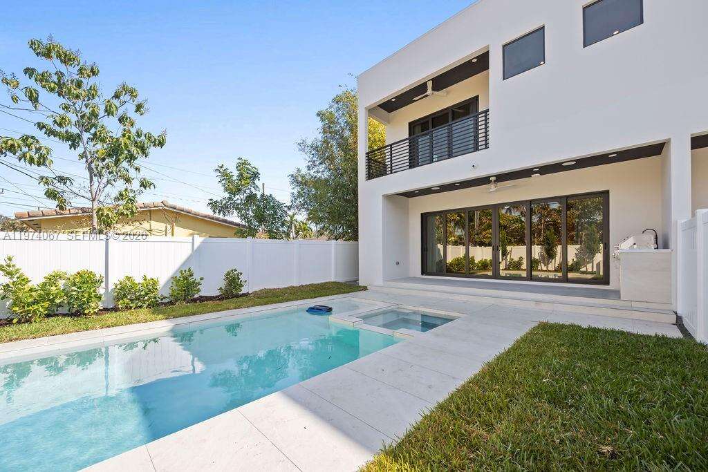 1135 11th Ave, Fort Lauderdale, FL 33304 | Picture 1