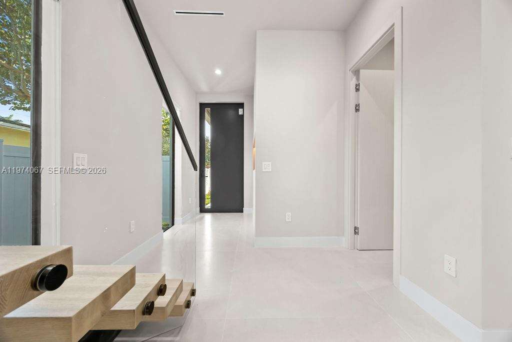 1135 11th Ave, Fort Lauderdale, FL 33304 | Picture 14