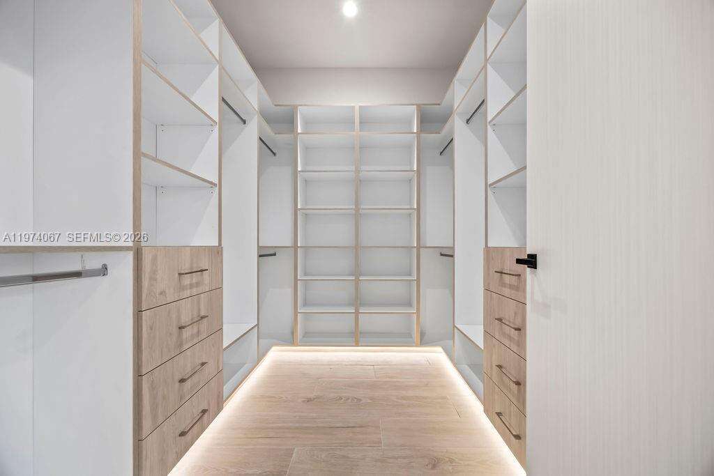 1135 11th Ave, Fort Lauderdale, FL 33304 | Picture 22