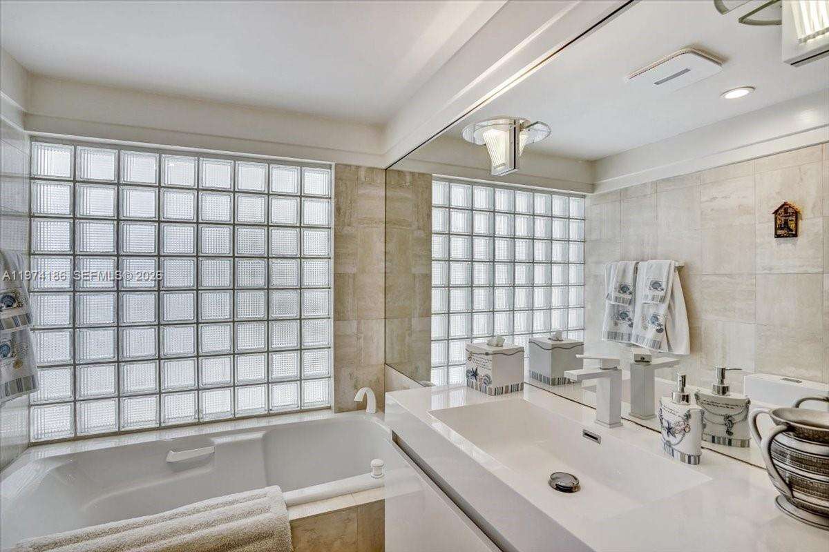  , Fort Lauderdale, FL 33308 | Picture 29