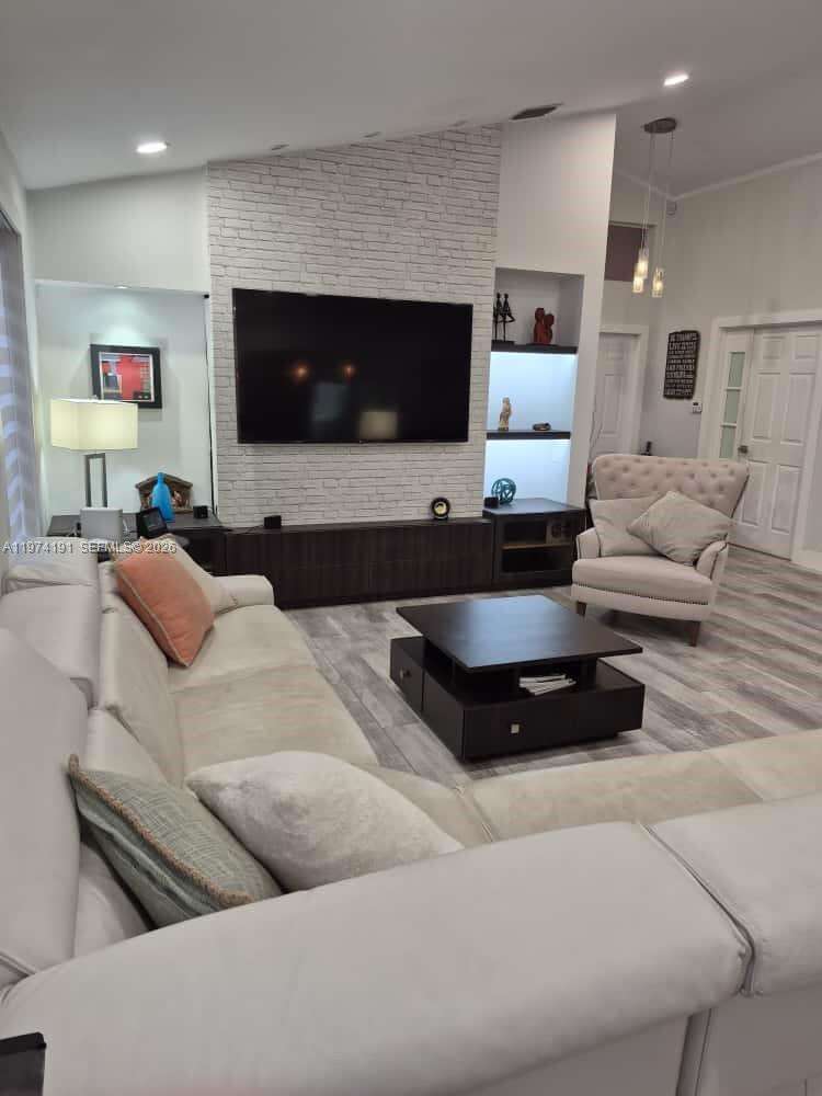 2908 36th Ave, Hollywood, FL 33021 | Picture 7