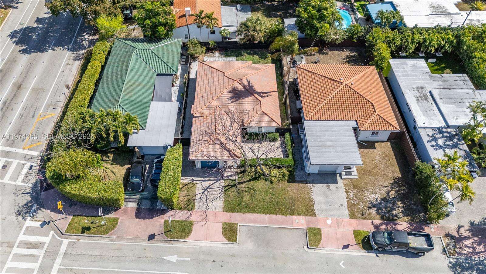 7027 Trouville Esplanade, Miami Beach, FL 33141 | Picture 33