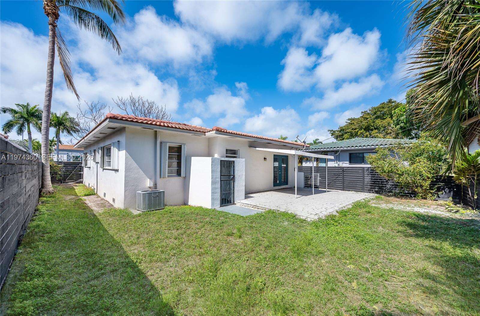 7027 Trouville Esplanade, Miami Beach, FL 33141 | Picture 5