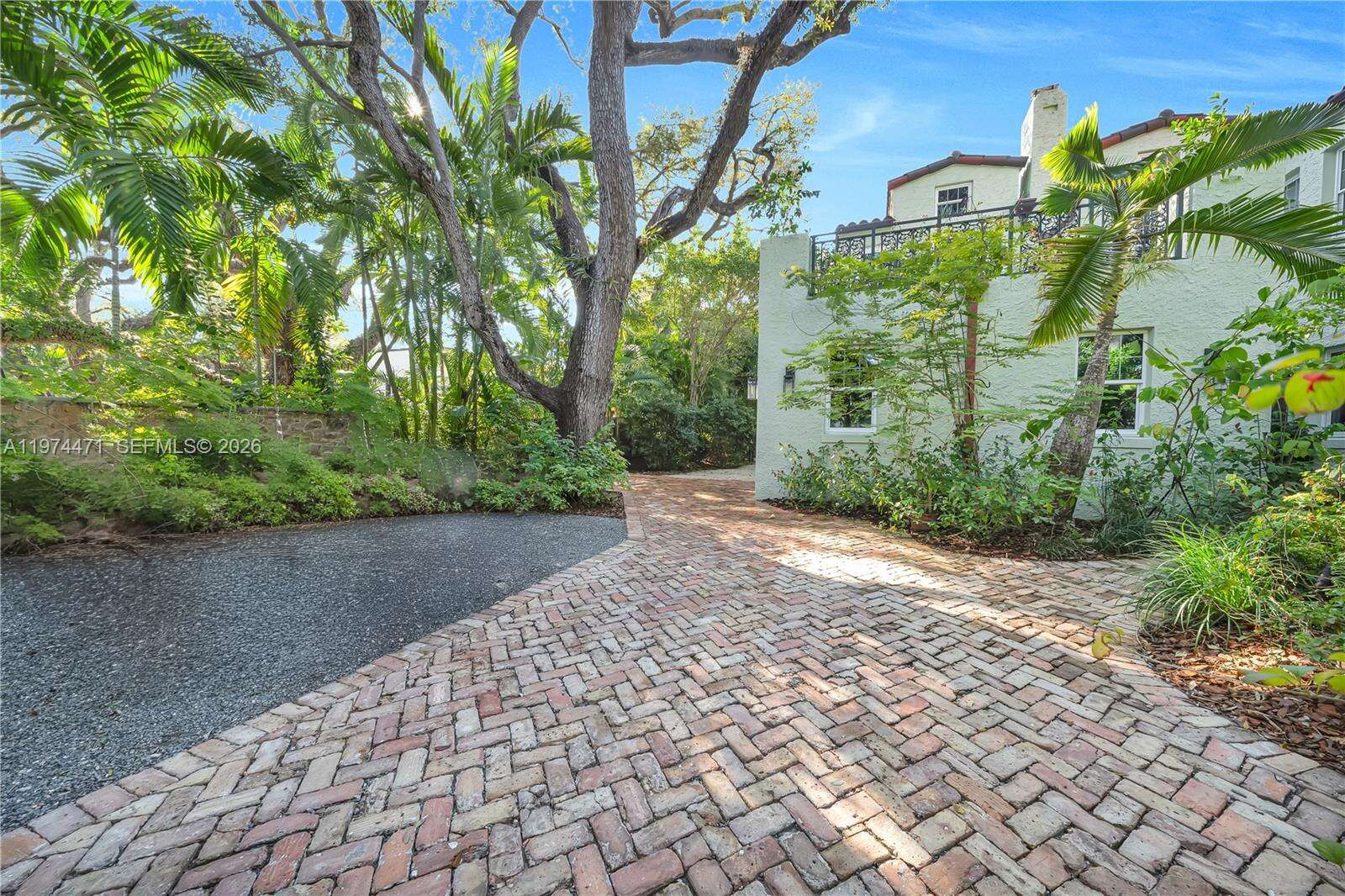 1720 Espanola Dr, Miami, FL 33133 - For Sale photo 12
