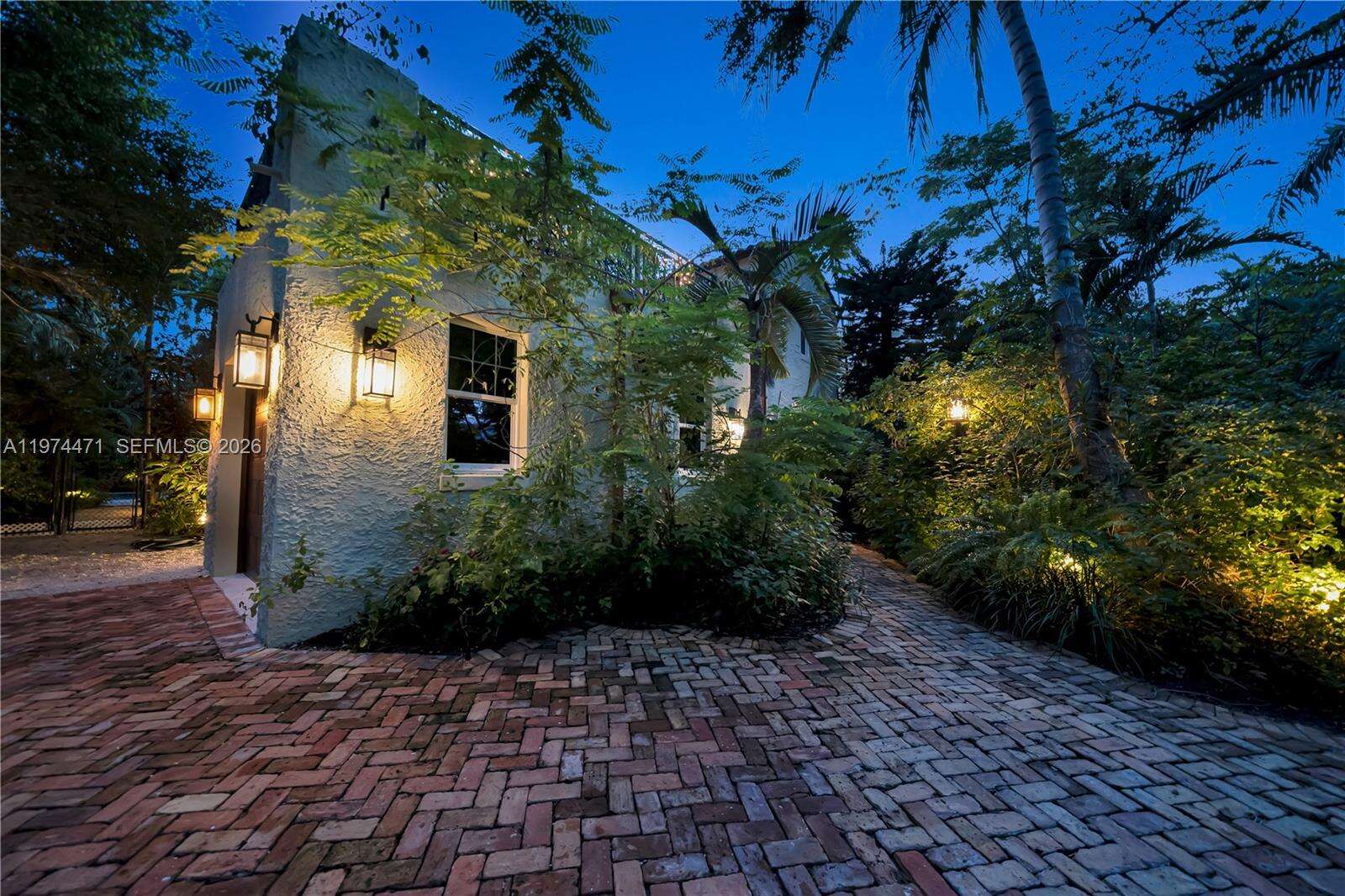 1720 Espanola Dr, Miami, FL 33133 - For Sale photo 89