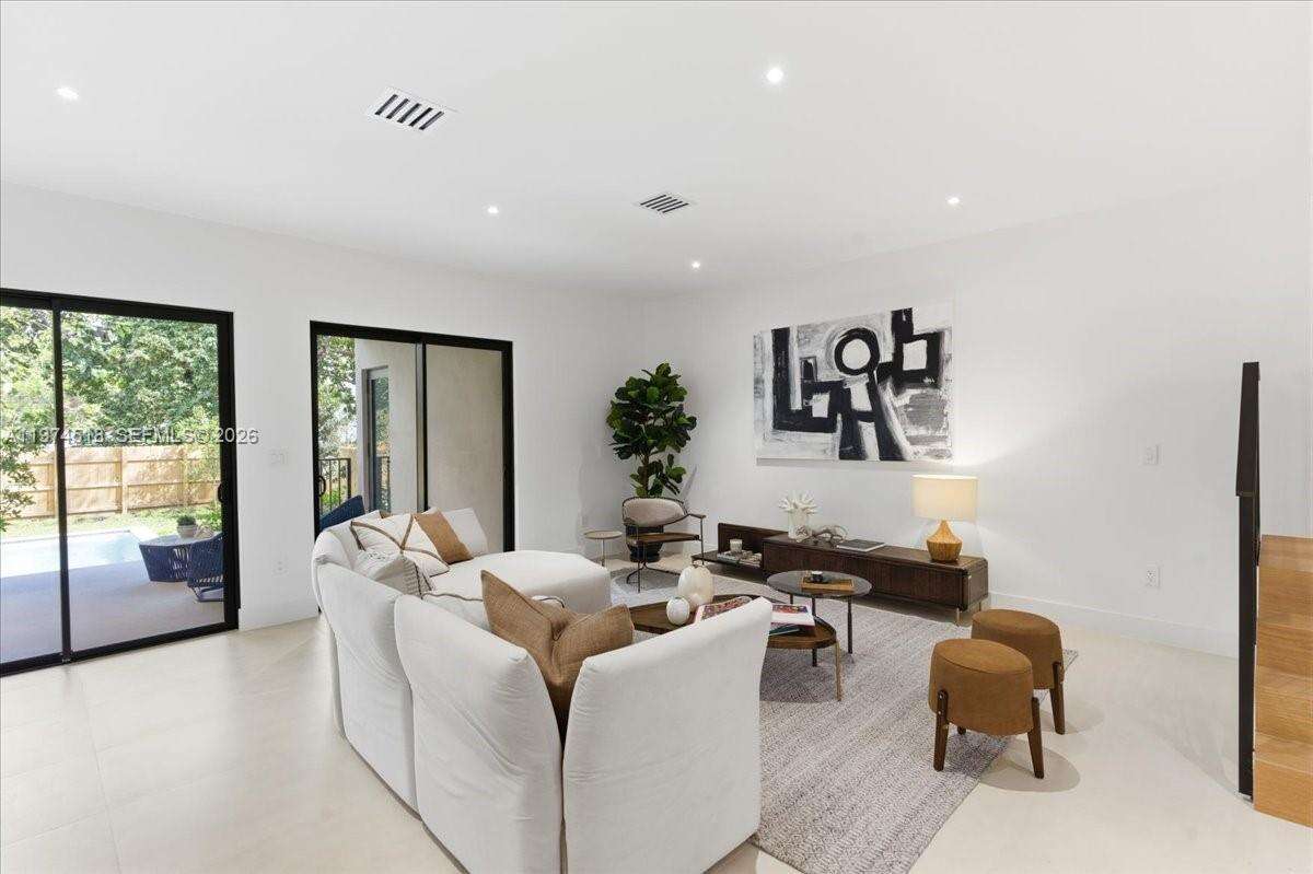 2925 36th Ave, Miami, FL 33133 | Picture 11