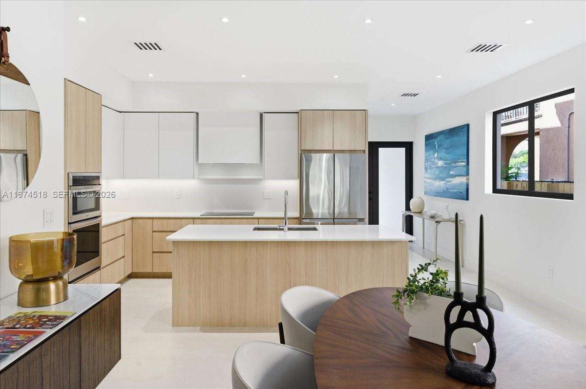 2925 36th Ave, Miami, FL 33133 | Picture 17