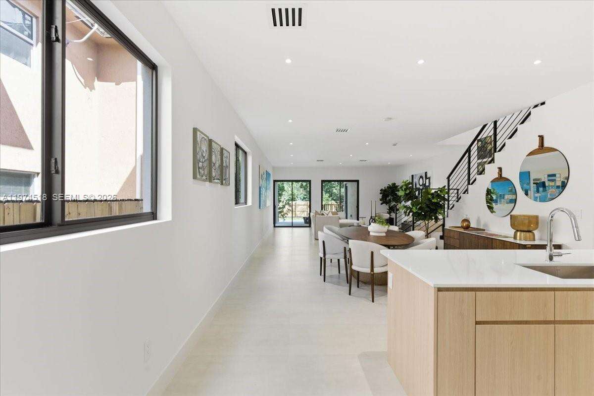 2925 36th Ave, Miami, FL 33133 | Picture 3