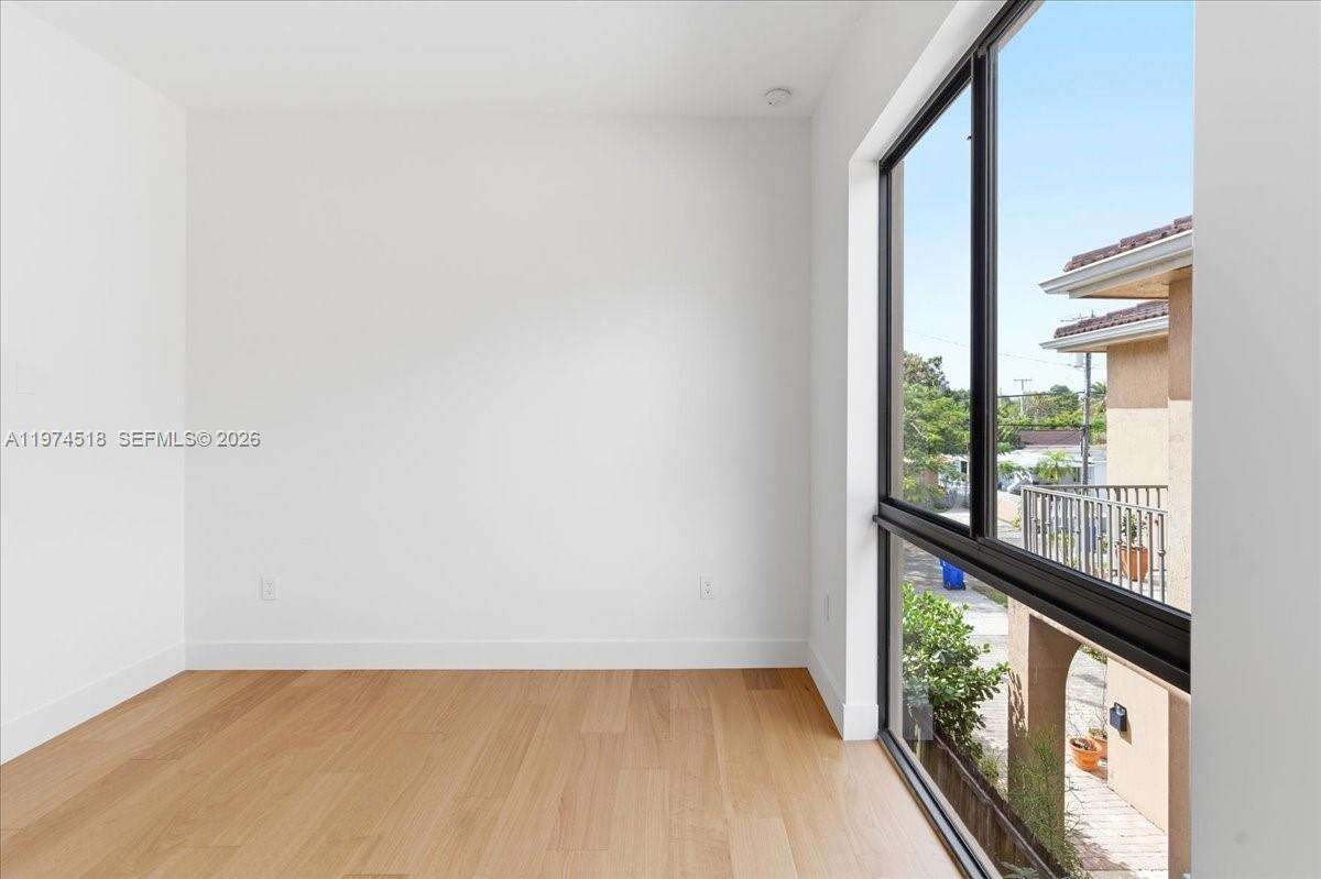 2925 36th Ave, Miami, FL 33133 | Picture 31