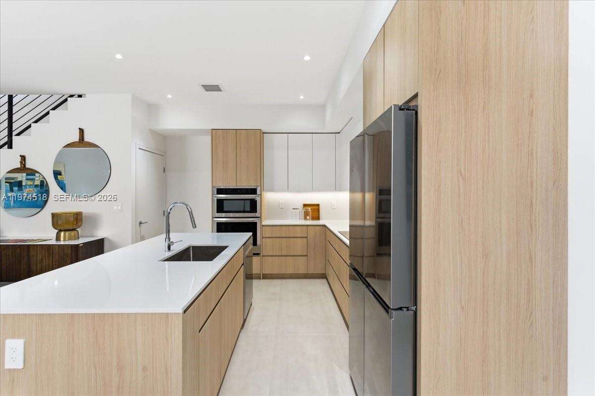 2925 36th Ave, Miami, FL 33133 | Picture 5