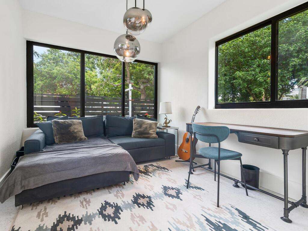 7820 Hawthorne, Miami Beach, FL 33141 - For Sale photo 30