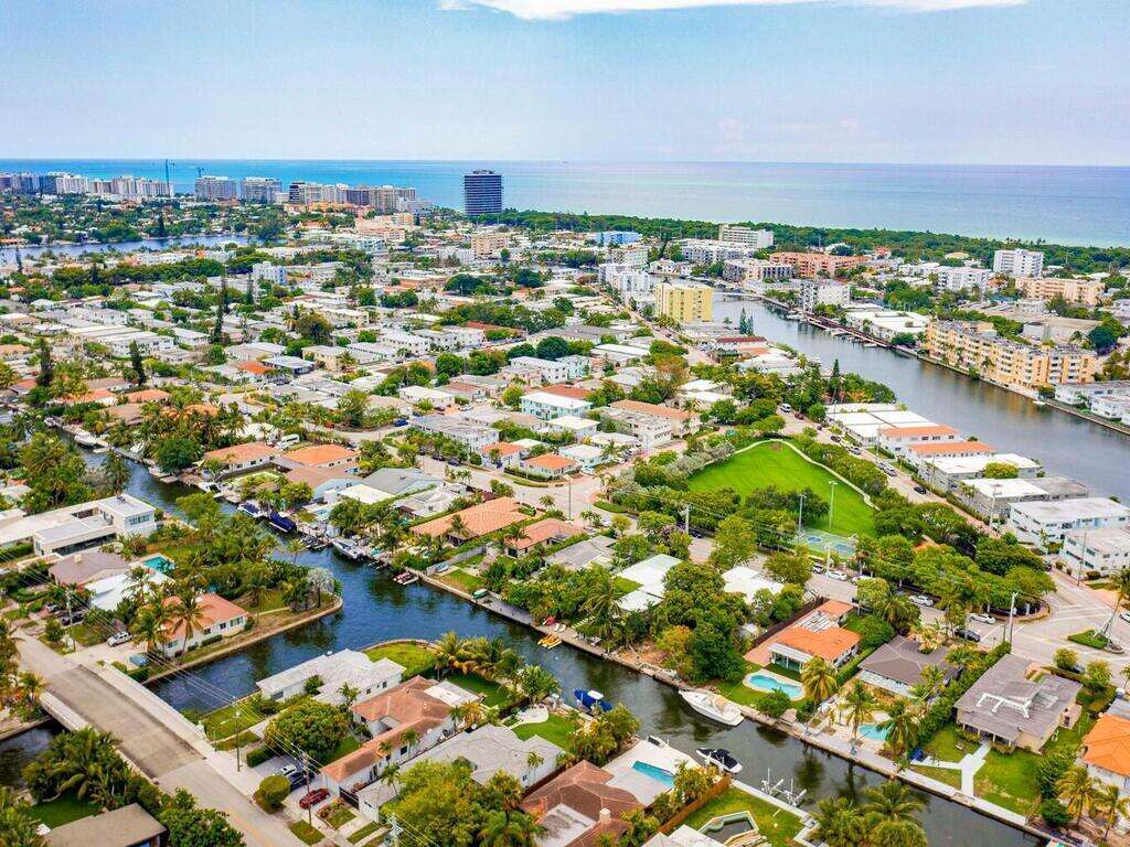 7820 Hawthorne, Miami Beach, FL 33141 - For Sale photo 36