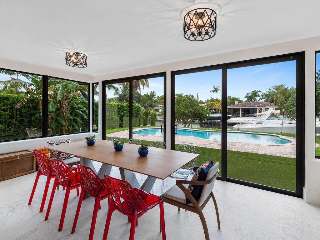 7820 Hawthorne, Miami Beach, FL 33141 - For Sale photo 9