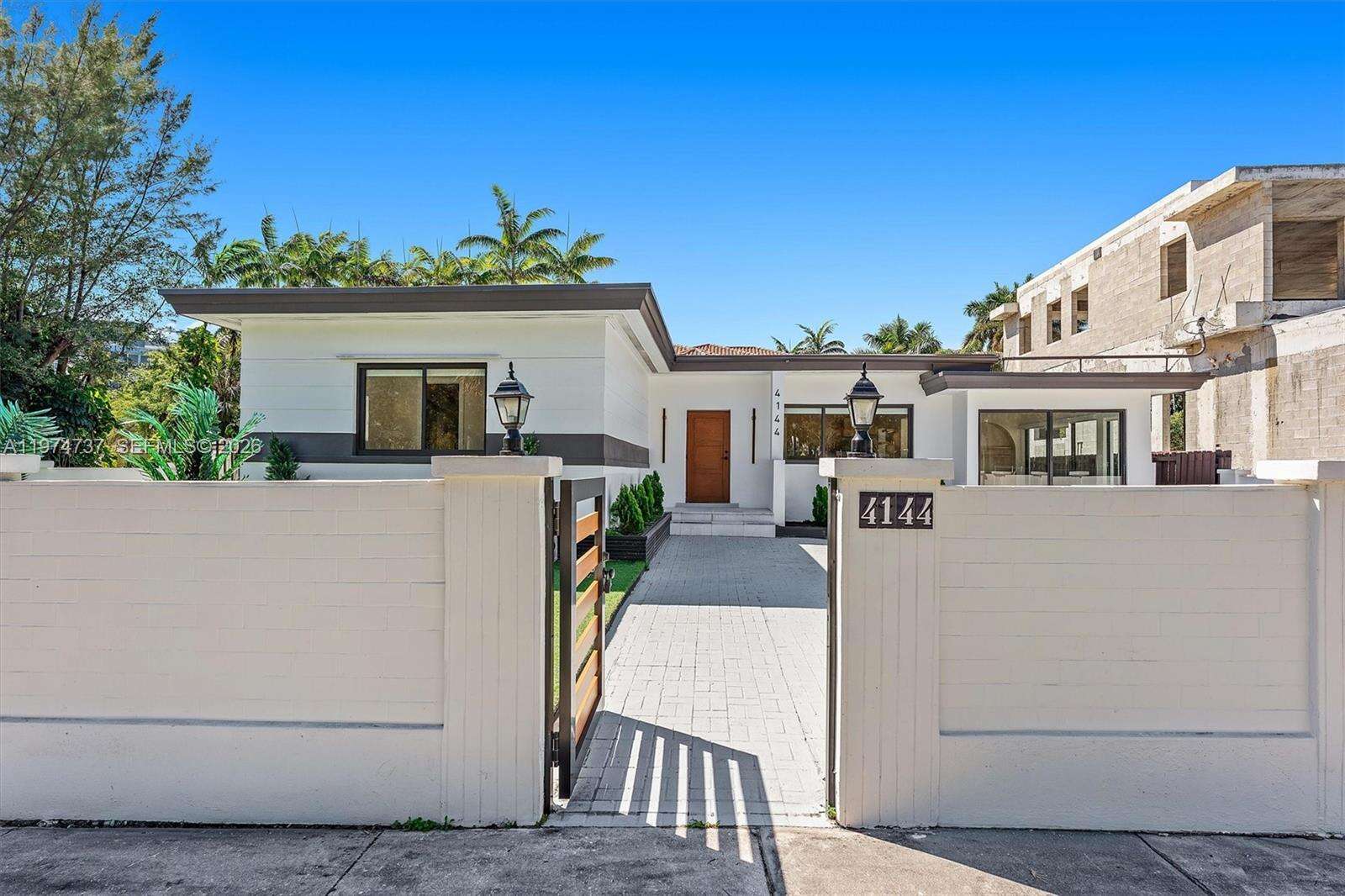 4144 Alton Rd, Miami Beach, FL 33140 | Picture 2