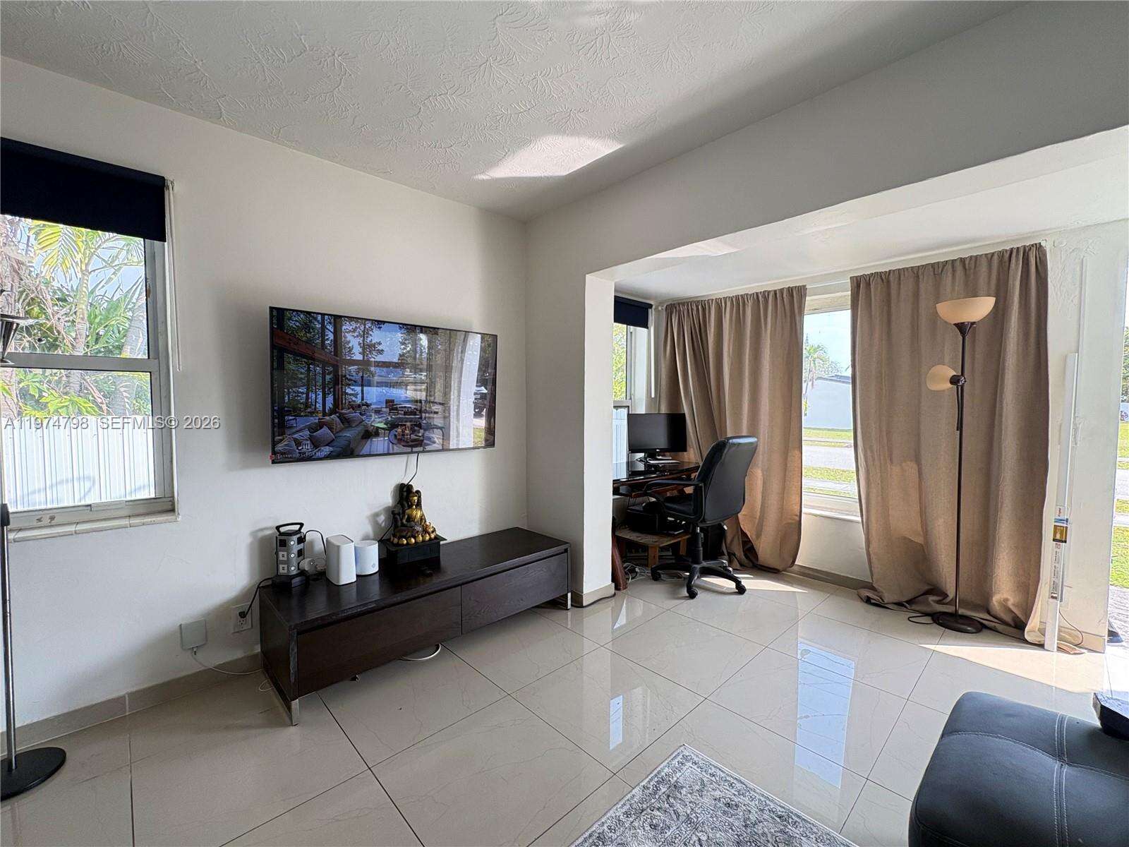 204 7th Ave, Hallandale Beach, FL 33009 | Picture 8