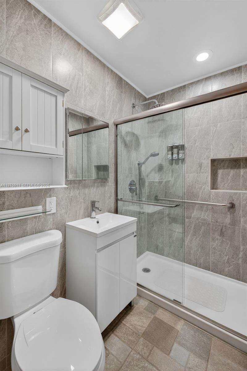 2543 Liberty St, Hollywood, FL 33020 | Picture 32