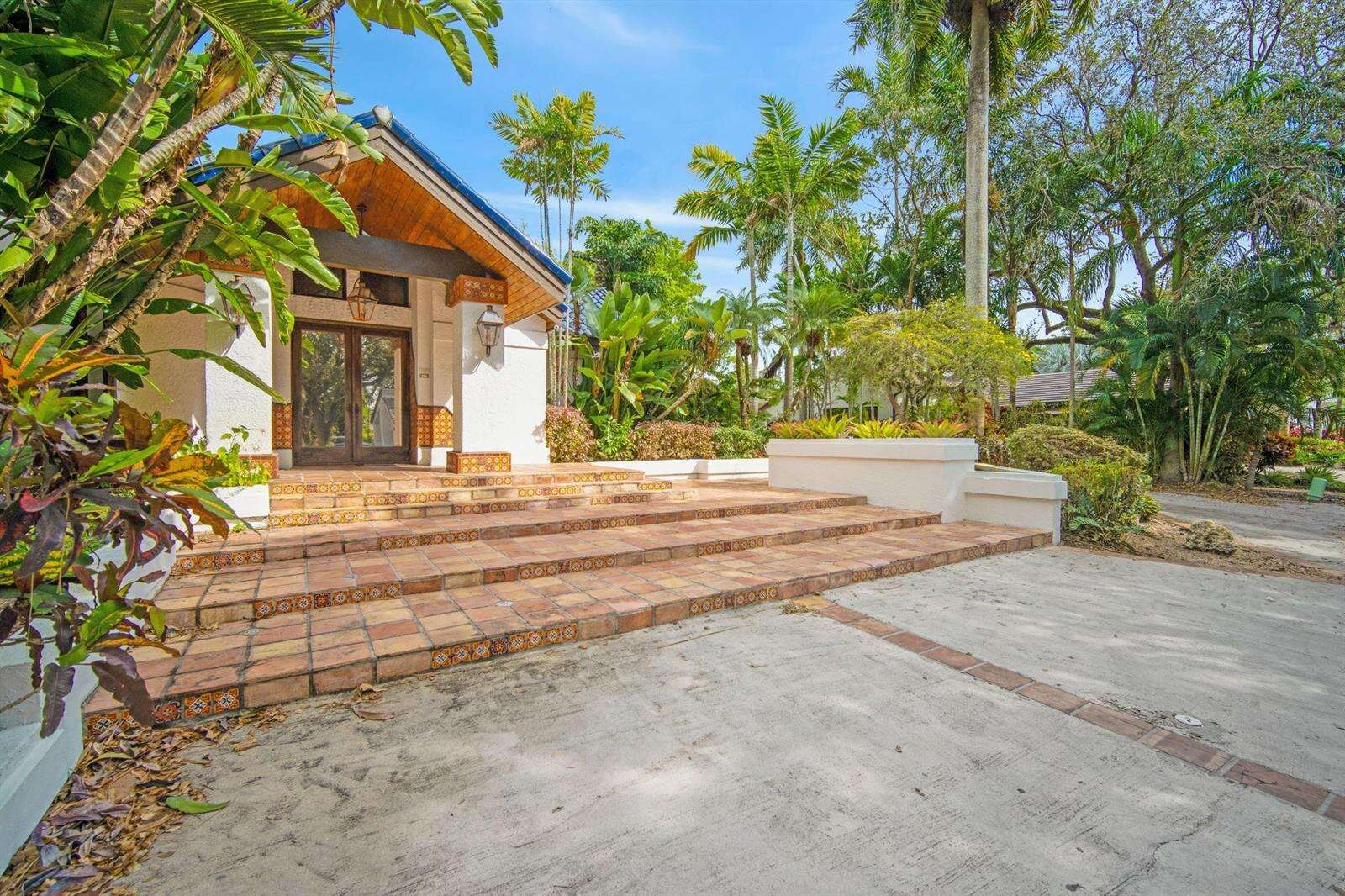 5720 33rd, Hollywood, FL 33312 - For Sale photo 2