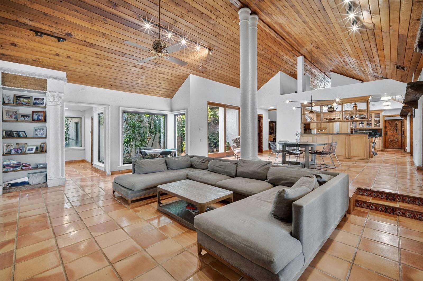 5720 33rd, Hollywood, FL 33312 - For Sale photo 15