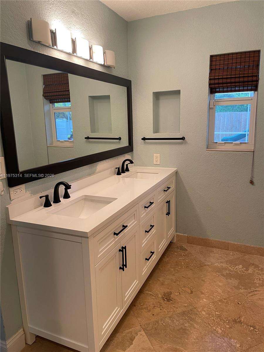 1319 Rodman St, Hollywood, FL 33019 | Picture 18