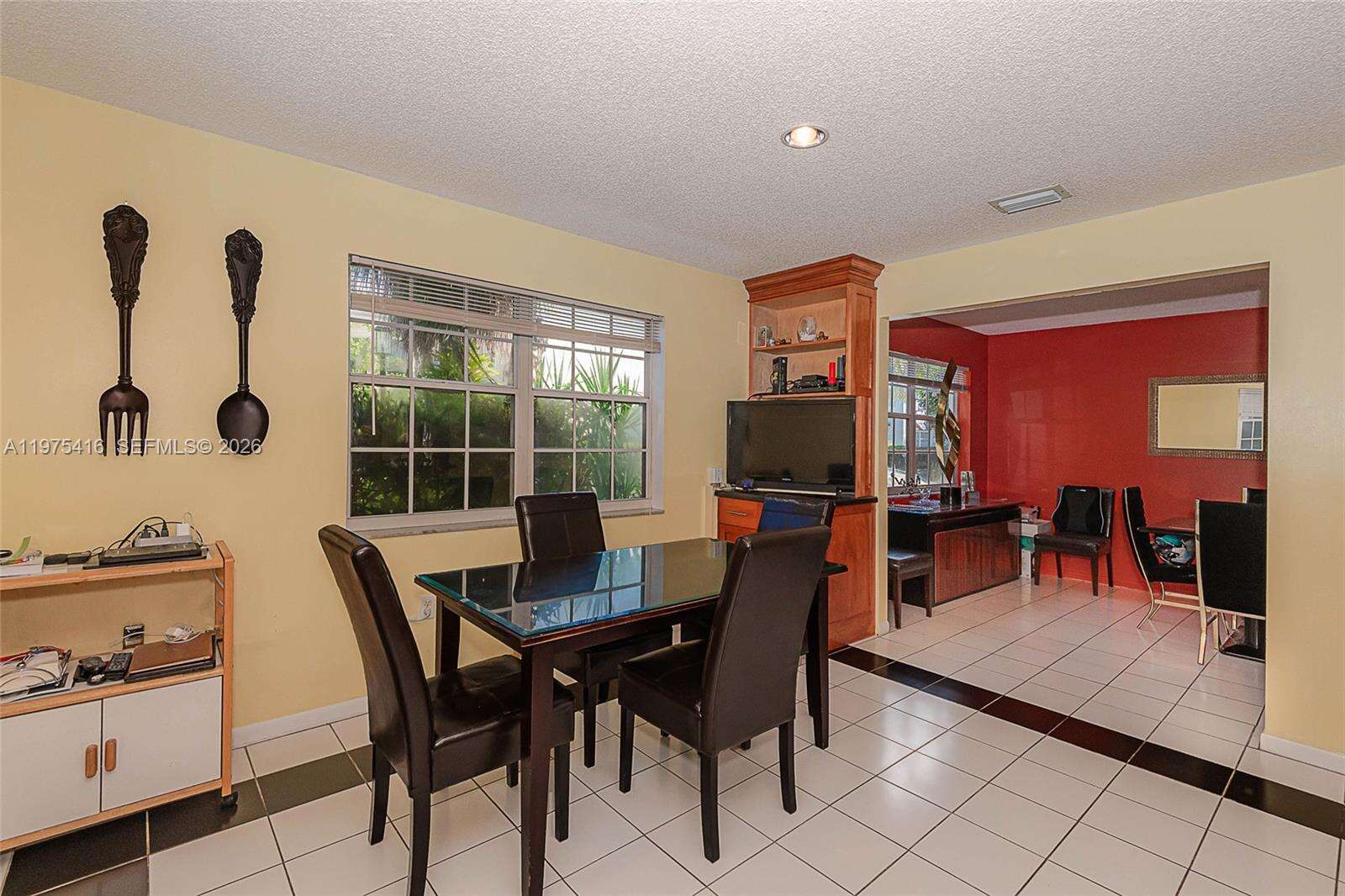 2518 206th Ter, Miami, FL 33180 | Picture 12