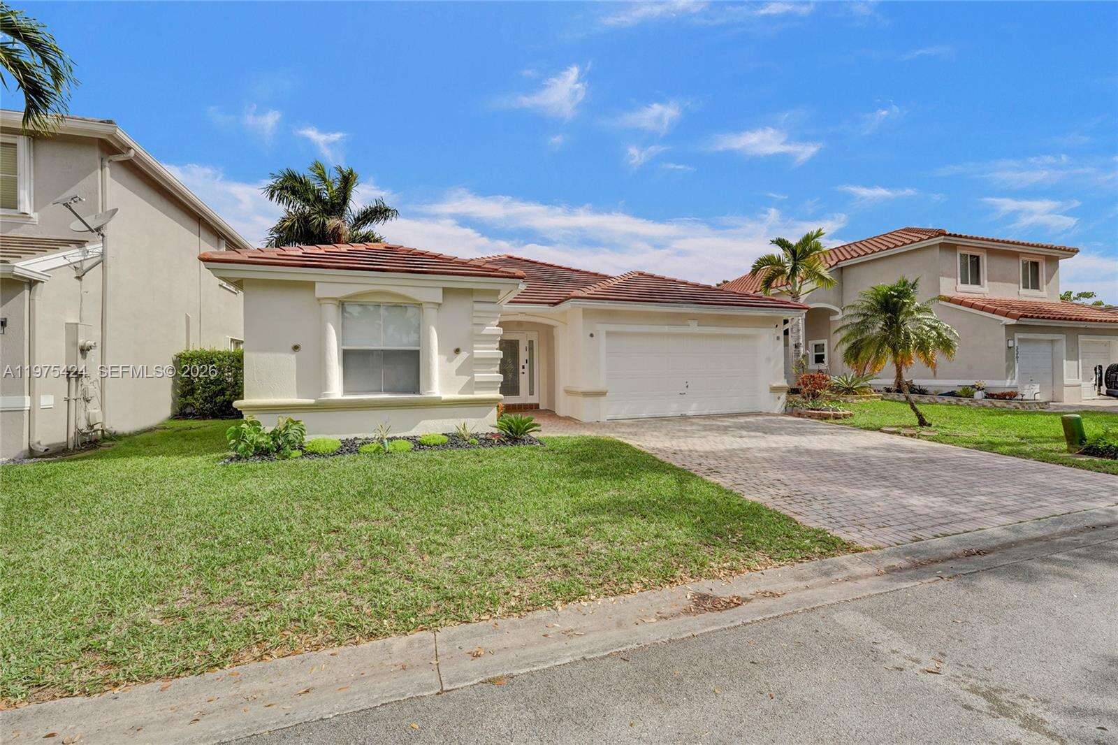 3371 51st St, Hollywood, FL 33312 | Picture 2