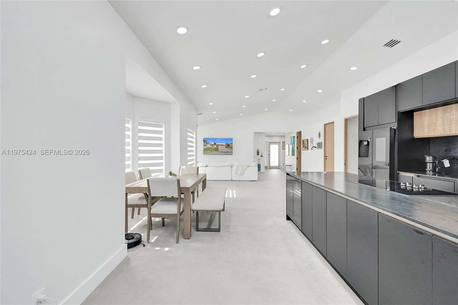 3371 51st St, Hollywood, FL 33312 | Picture 6