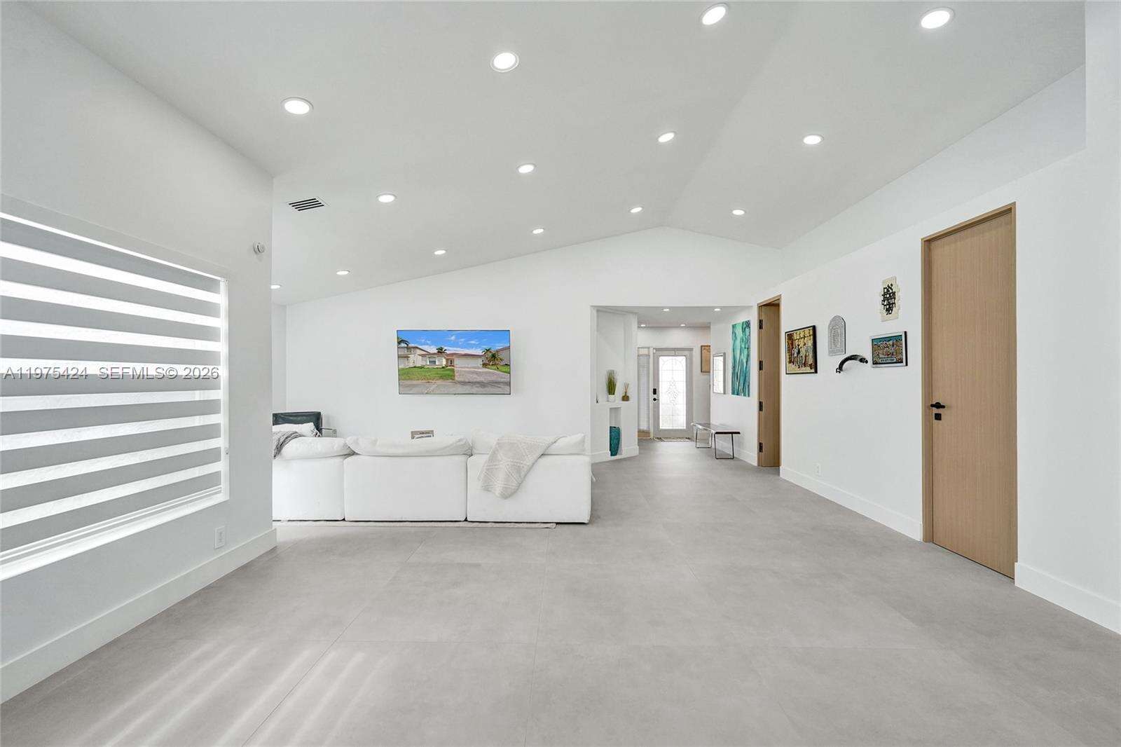 3371 51st St, Hollywood, FL 33312 | Picture 10