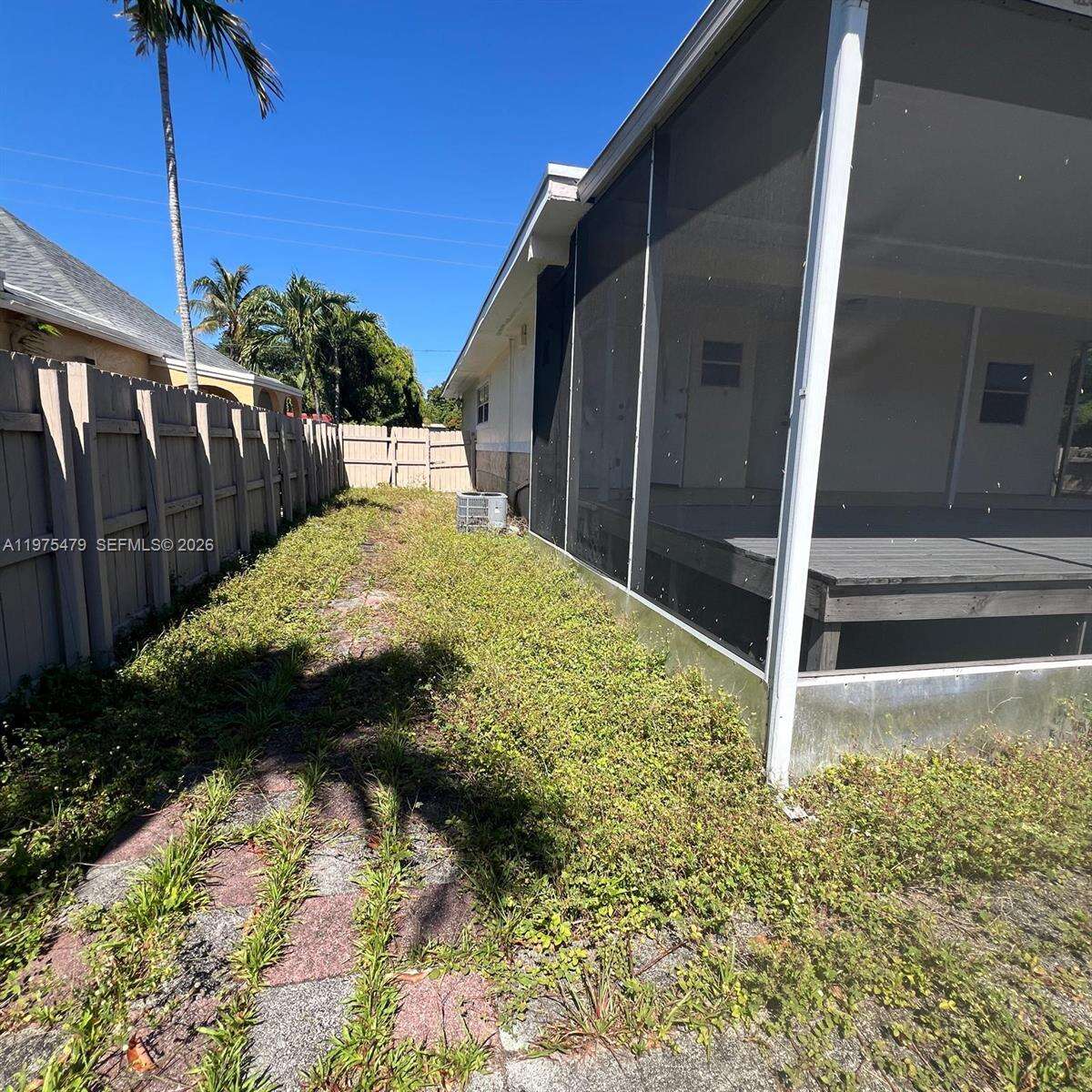 109 1st Ave, Hallandale Beach, FL 33009 | Picture 21