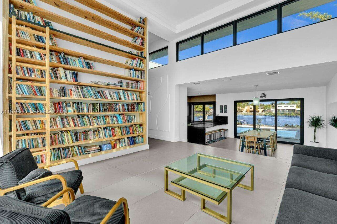 19801 23rd Ave, Miami, FL 33180 | Picture 16