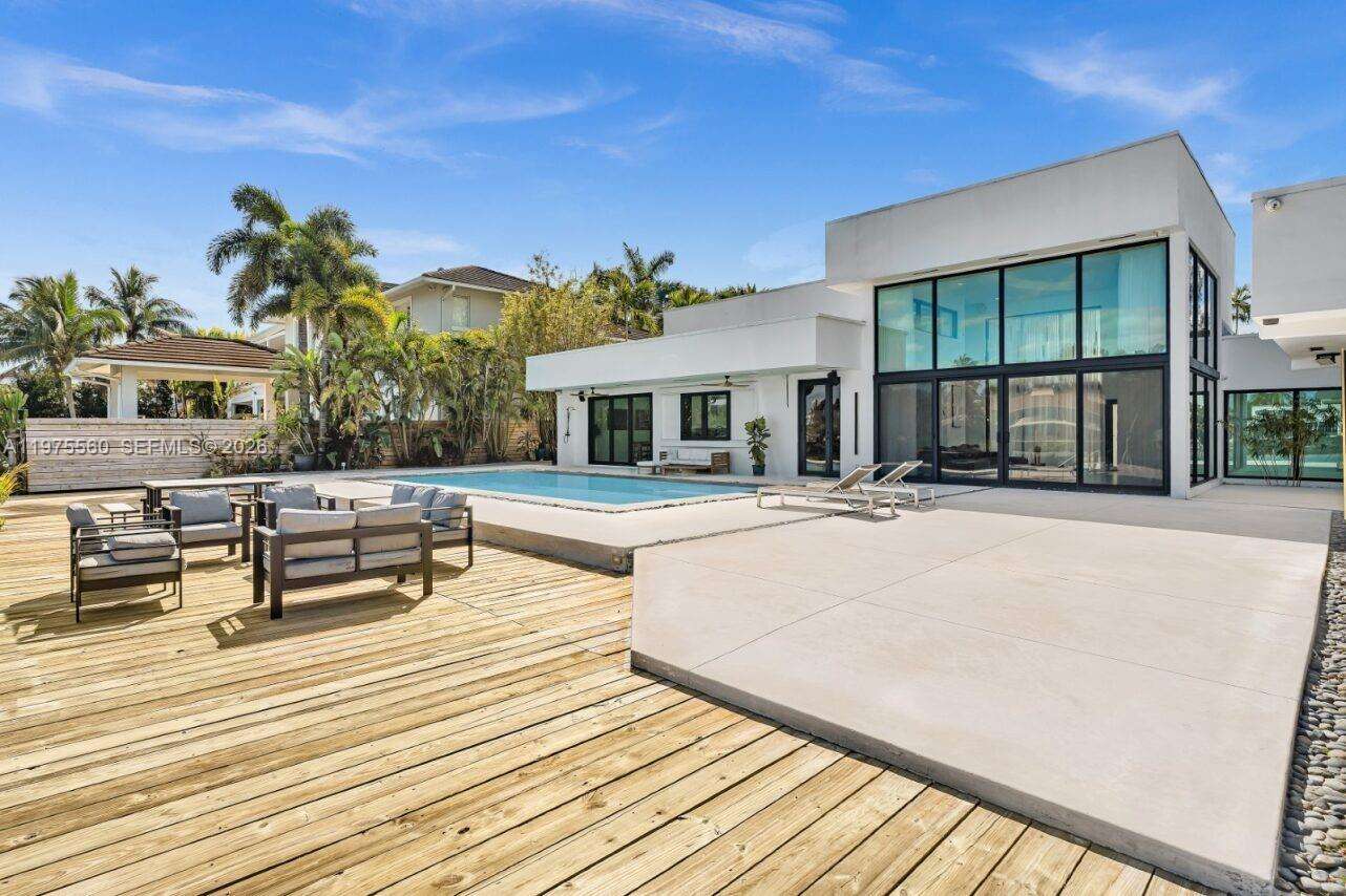 19801 23rd Ave, Miami, FL 33180 | Picture 53