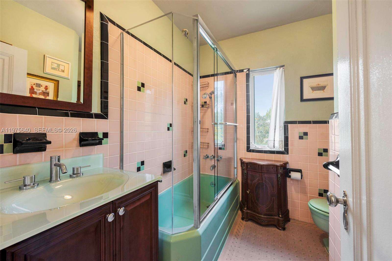 1645 Bayshore Dr, Coconut Grove, FL 33133 | Picture 25