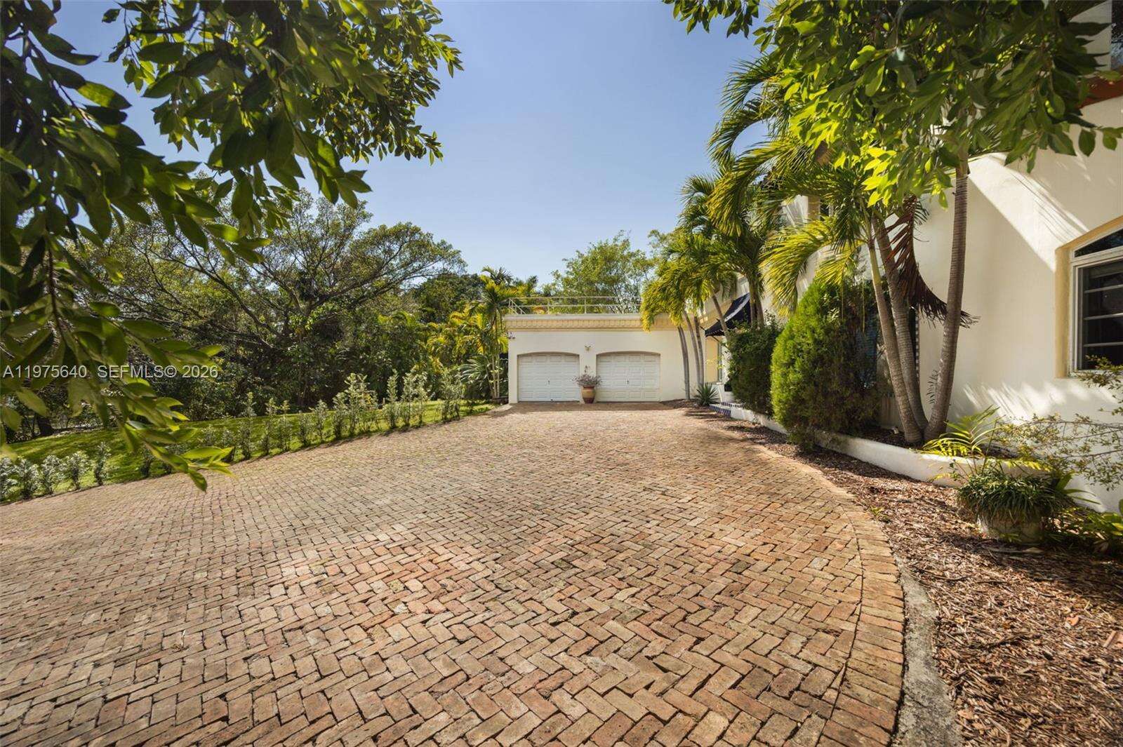 1645 Bayshore Dr, Coconut Grove, FL 33133 | Picture 33