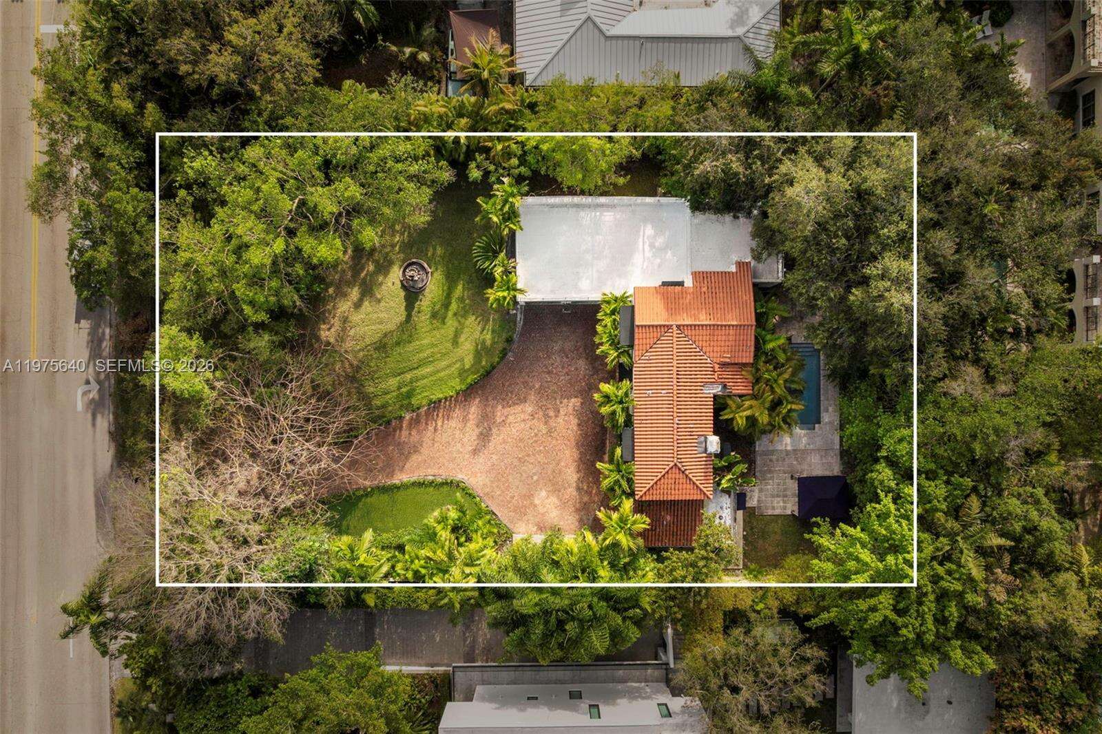 1645 Bayshore Dr, Coconut Grove, FL 33133 | Picture 35