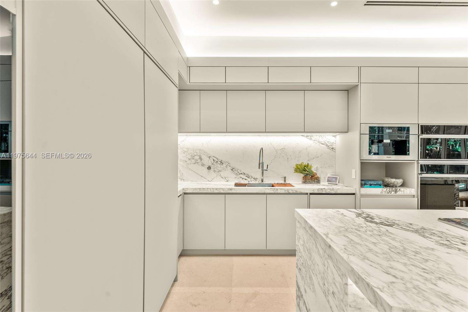 1616 Onaway Dr, Miami, FL 33133 | Picture 21