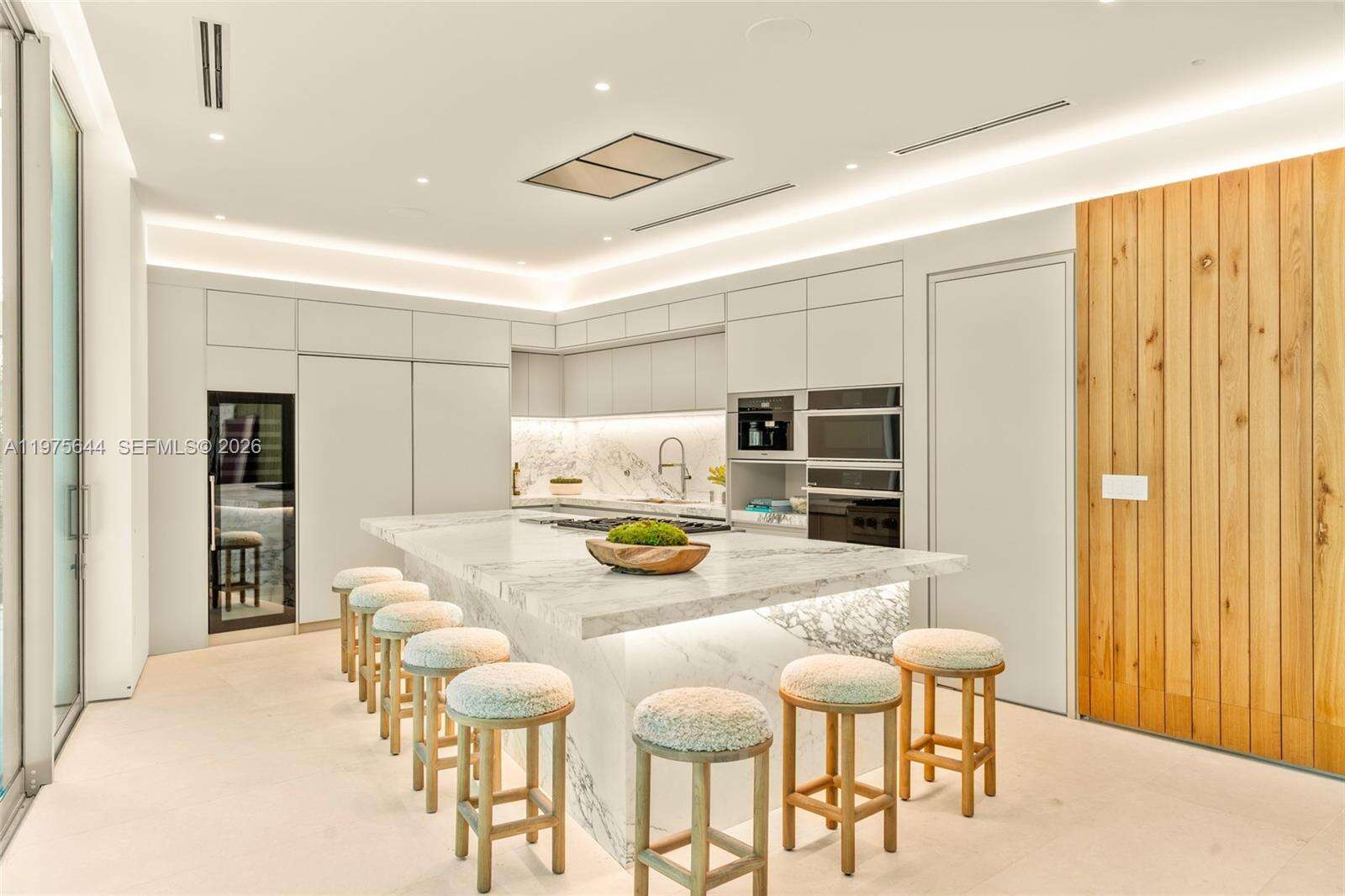 1616 Onaway Dr, Miami, FL 33133 | Picture 4